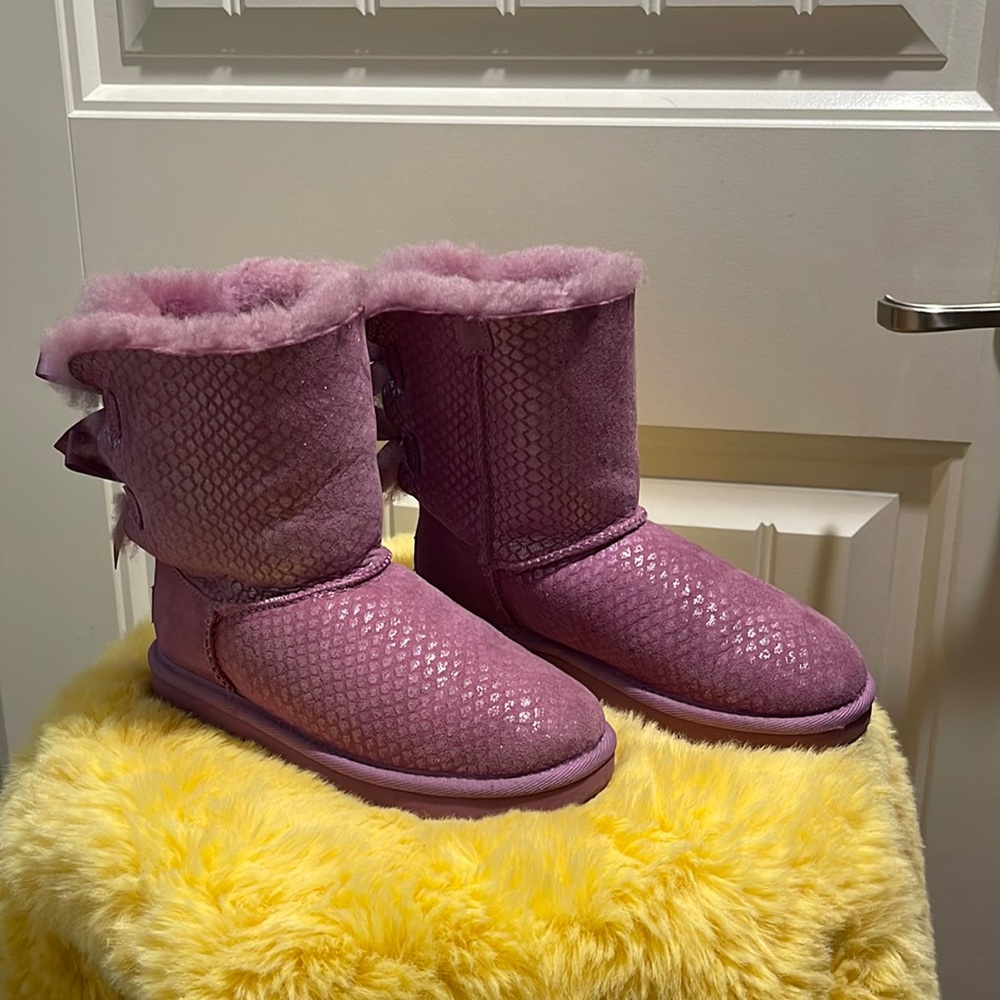 Lavender Uggs .